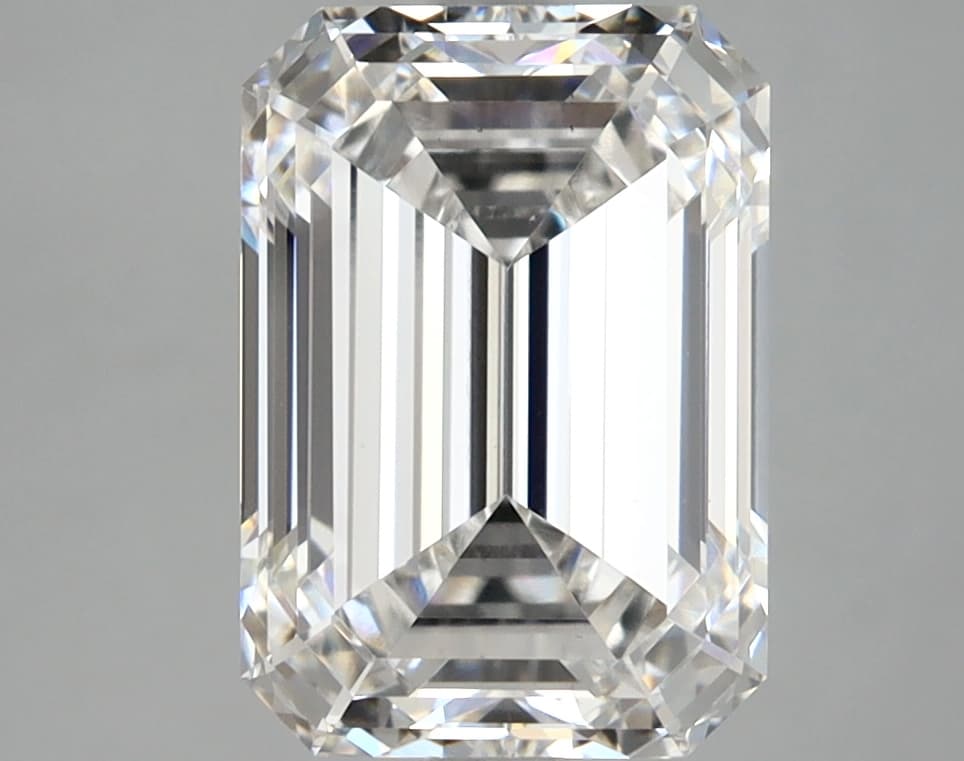 3.66ct | Emerald | F | VS1 | Very Good