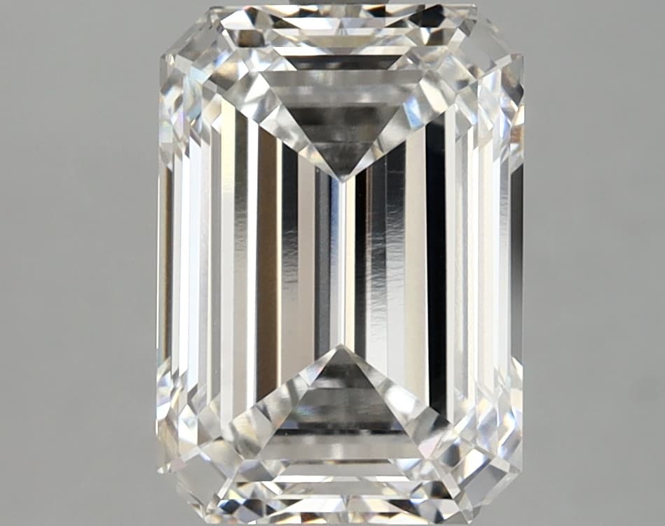 3.42ct | Emerald | F | VS1 | Very Good