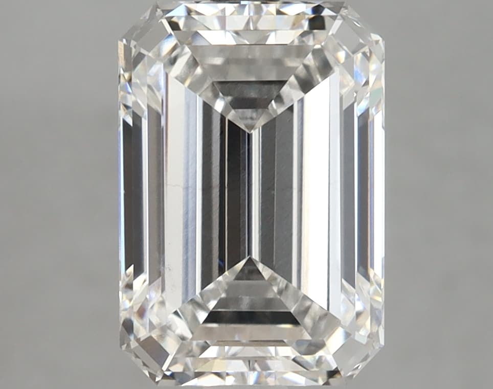 IGI | 5.65ct | Emerald | F | VS2 | Very Good