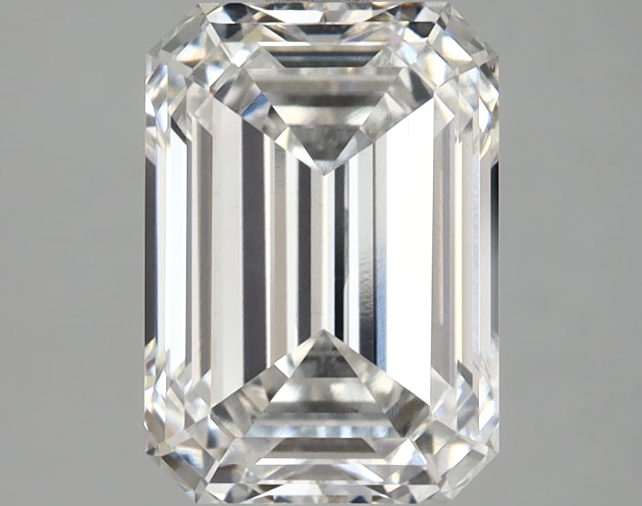 3.36ct | Emerald | F | VS1 | Very Good