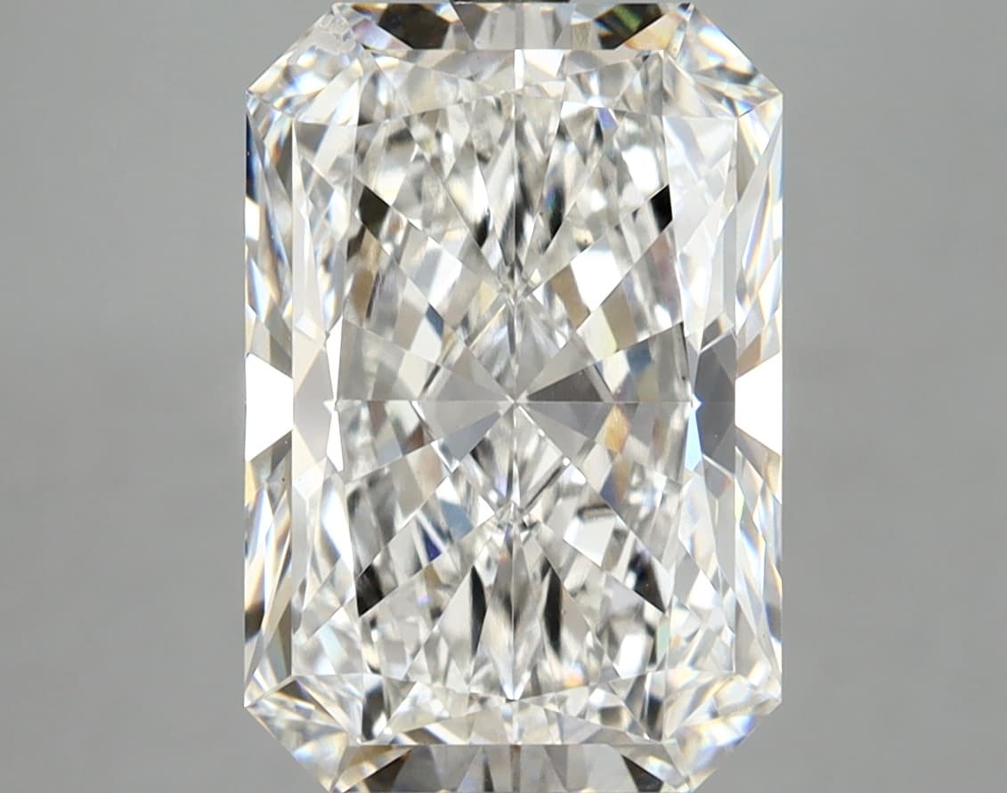IGI | 4.65ct | Radiant | F | VS1 | Very Good