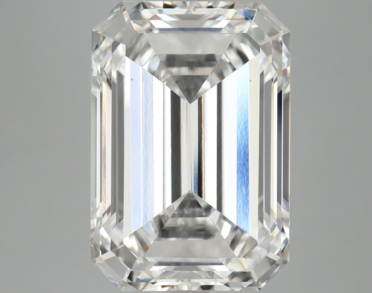 IGI | 5.74ct | Emerald | F | VS1 | Ideal