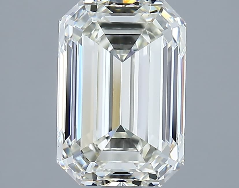 2.58ct | Emerald | J | VS1 | Excellent