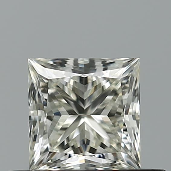 0.51ct | Princess | L | VVS2 | Excellent