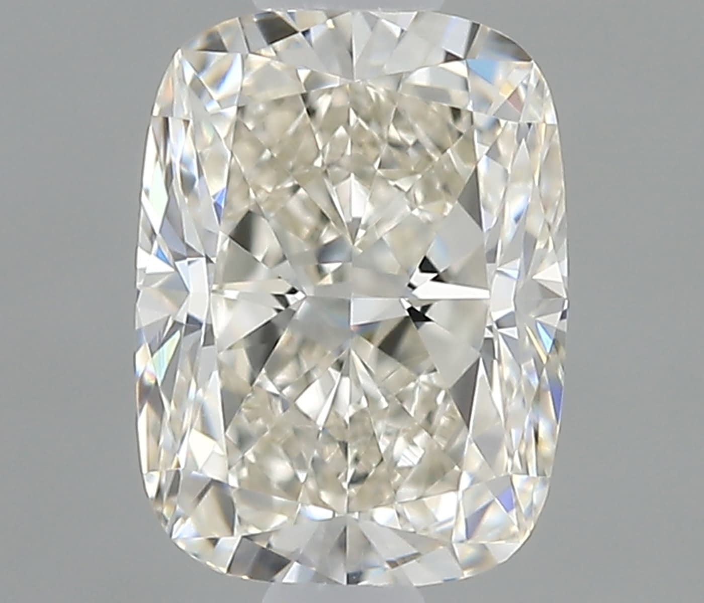 0.62ct | Cushion | J | VVS1 | Excellent