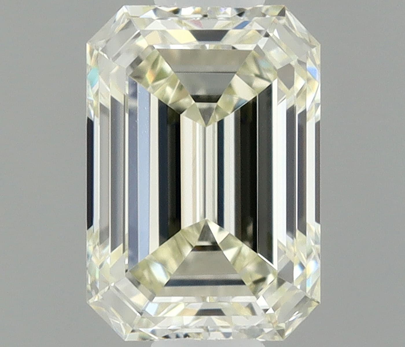 IGI | 0.41ct | Emerald | K | VVS1 | Very Good