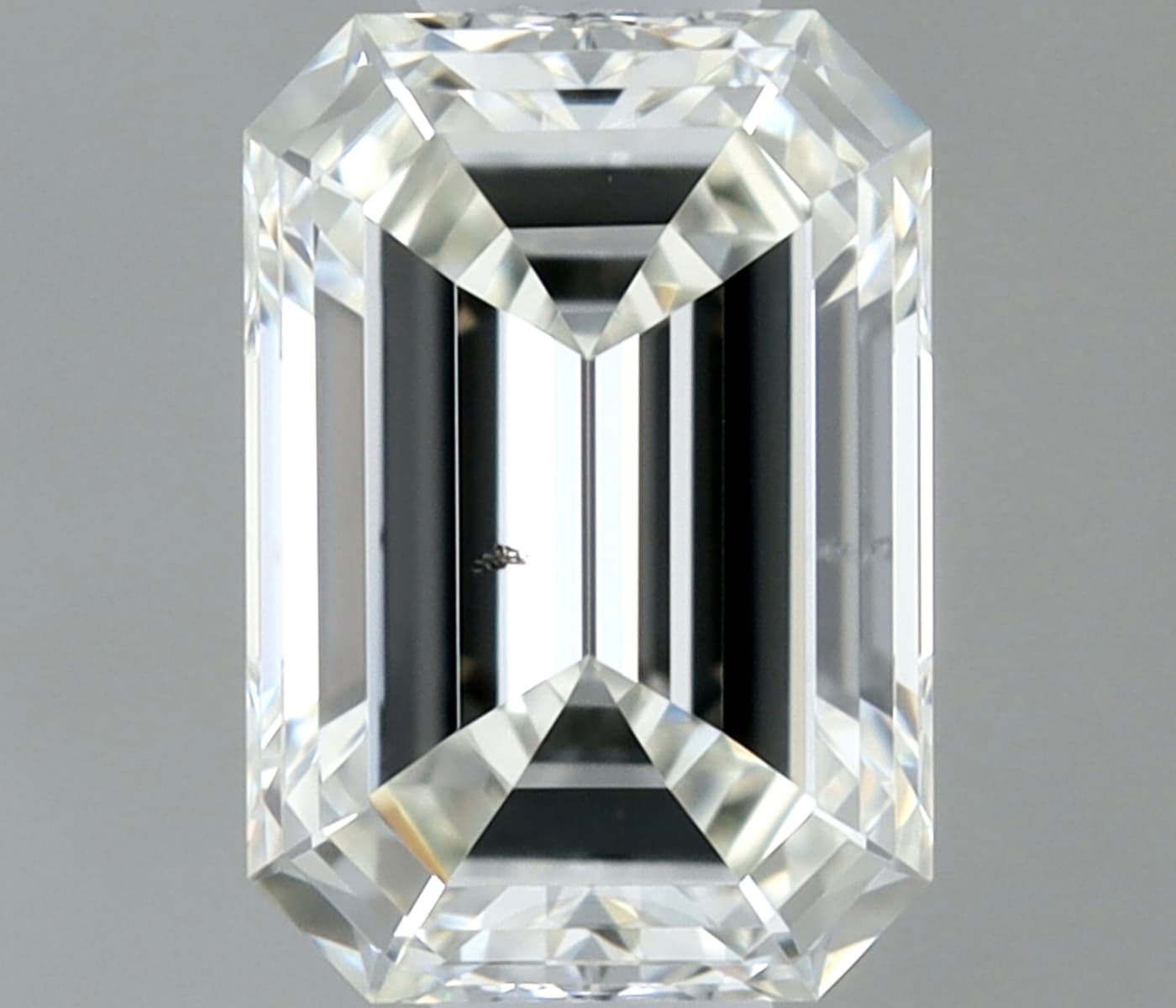 0.56ct | Emerald | H | SI1 | Very Good